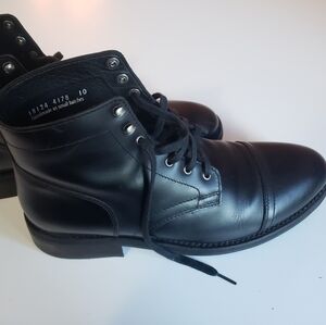 Thursday captian boots SZ 11.5